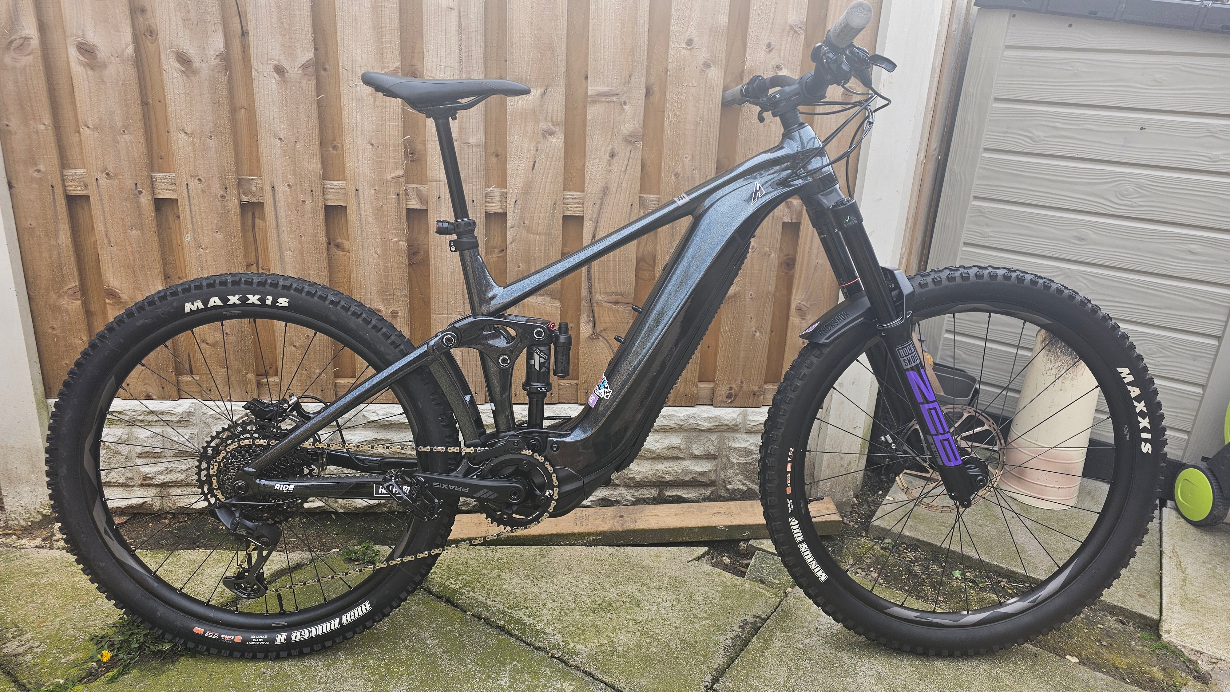 Giant Reign E+ 2 (2022)