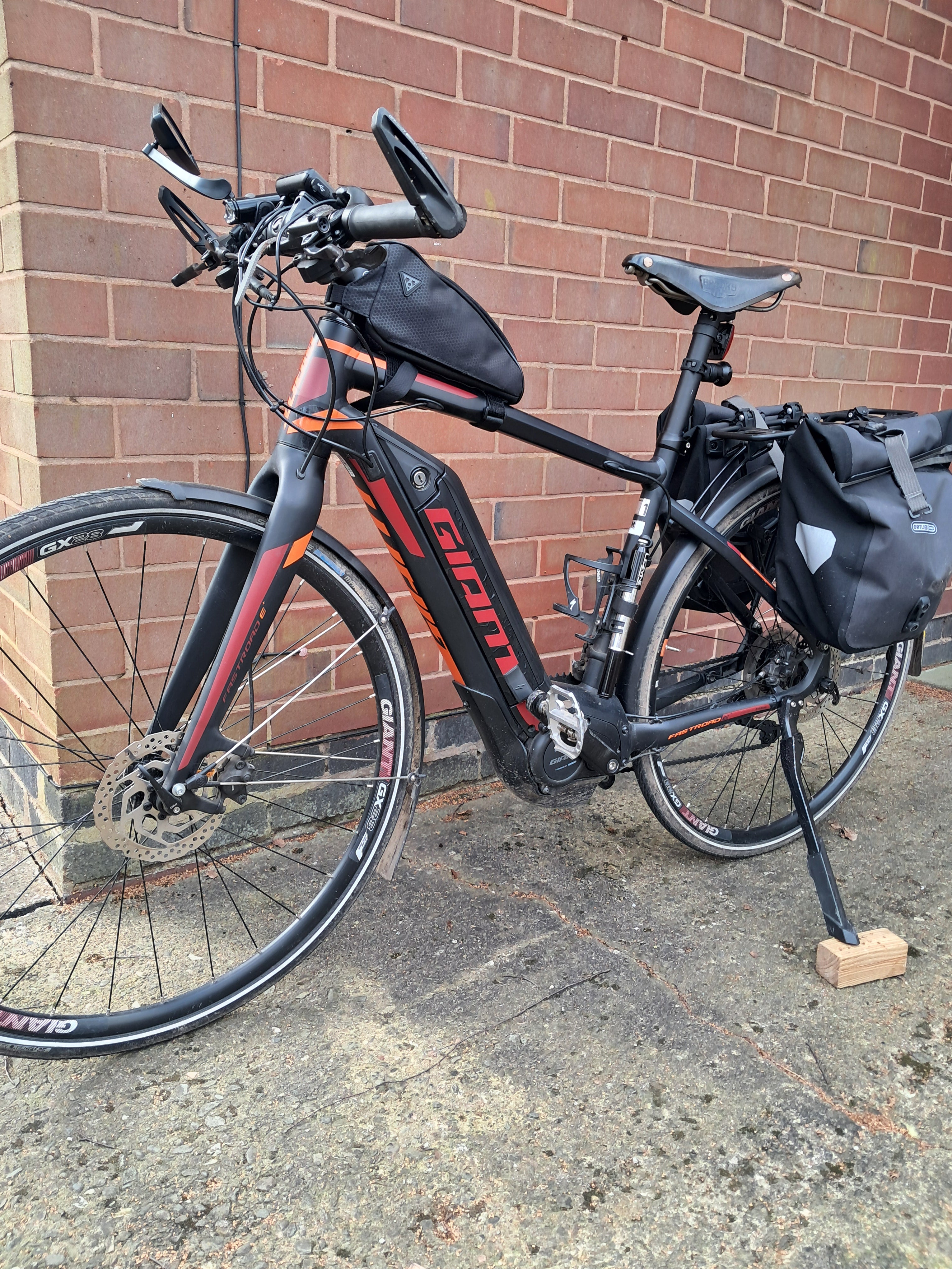Giant Fastroad E+ (2019)
