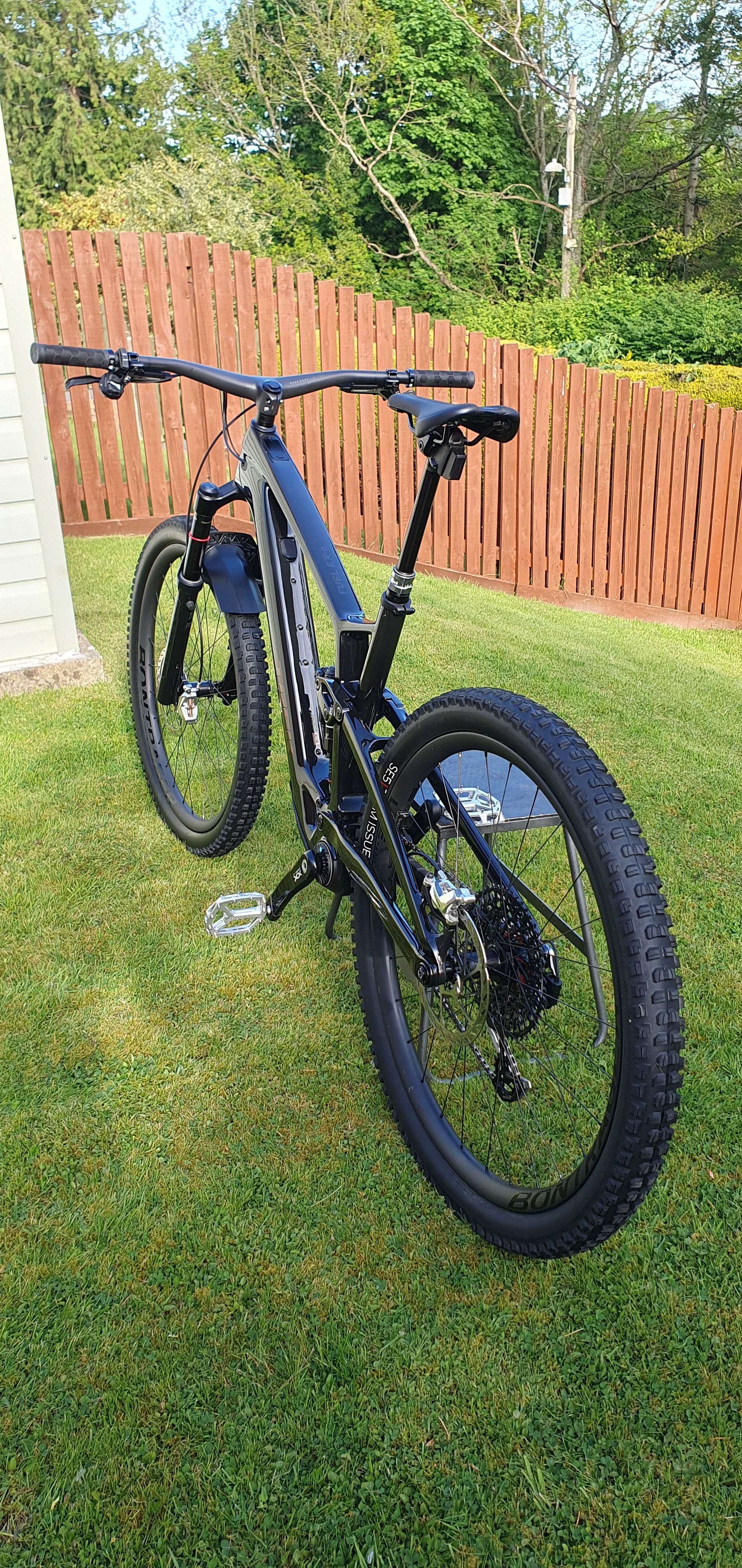 Trek Fuel Exe 9.9 XX AXS (2025)