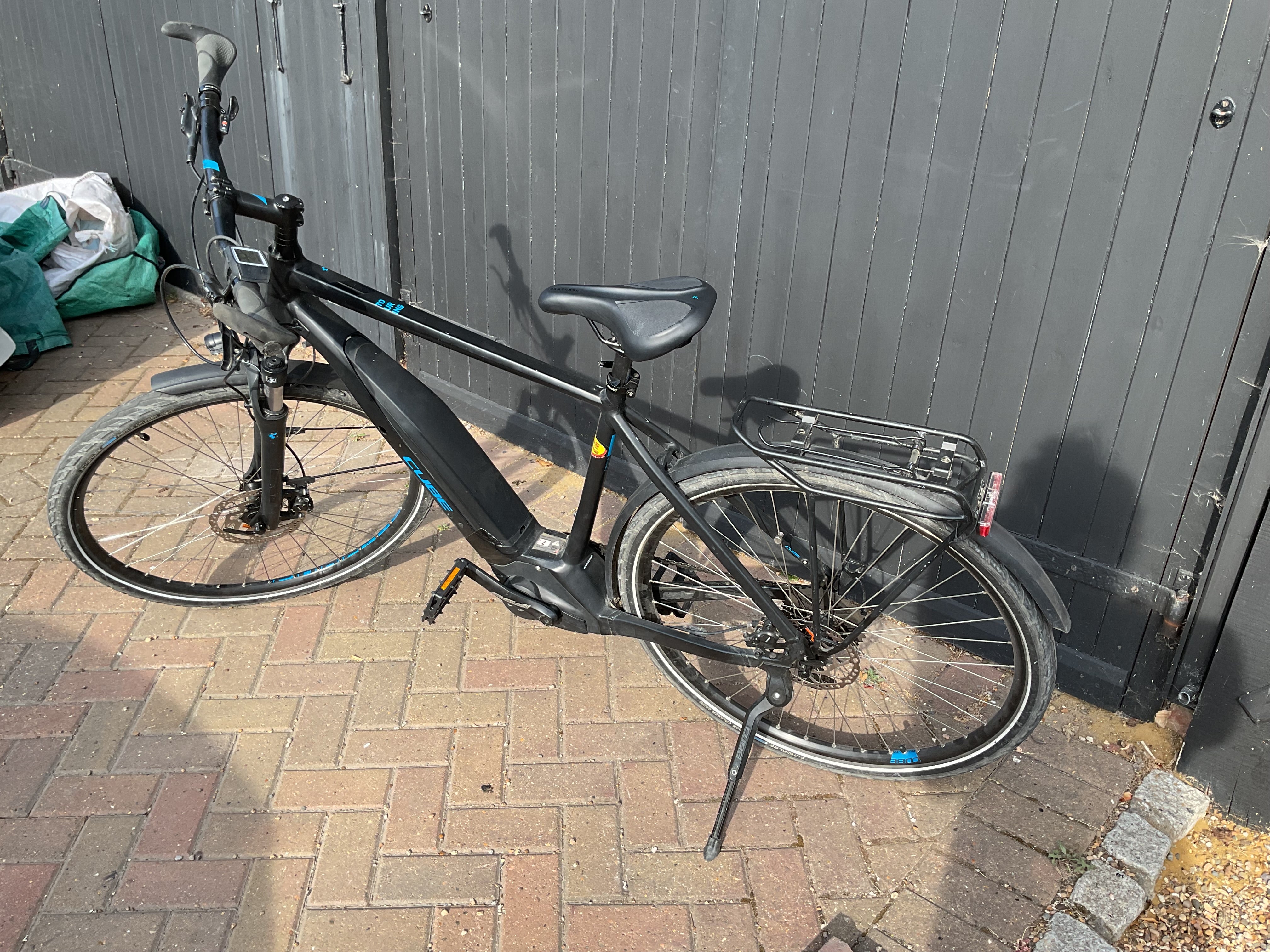 Cube Touring Hybrid One (2020)