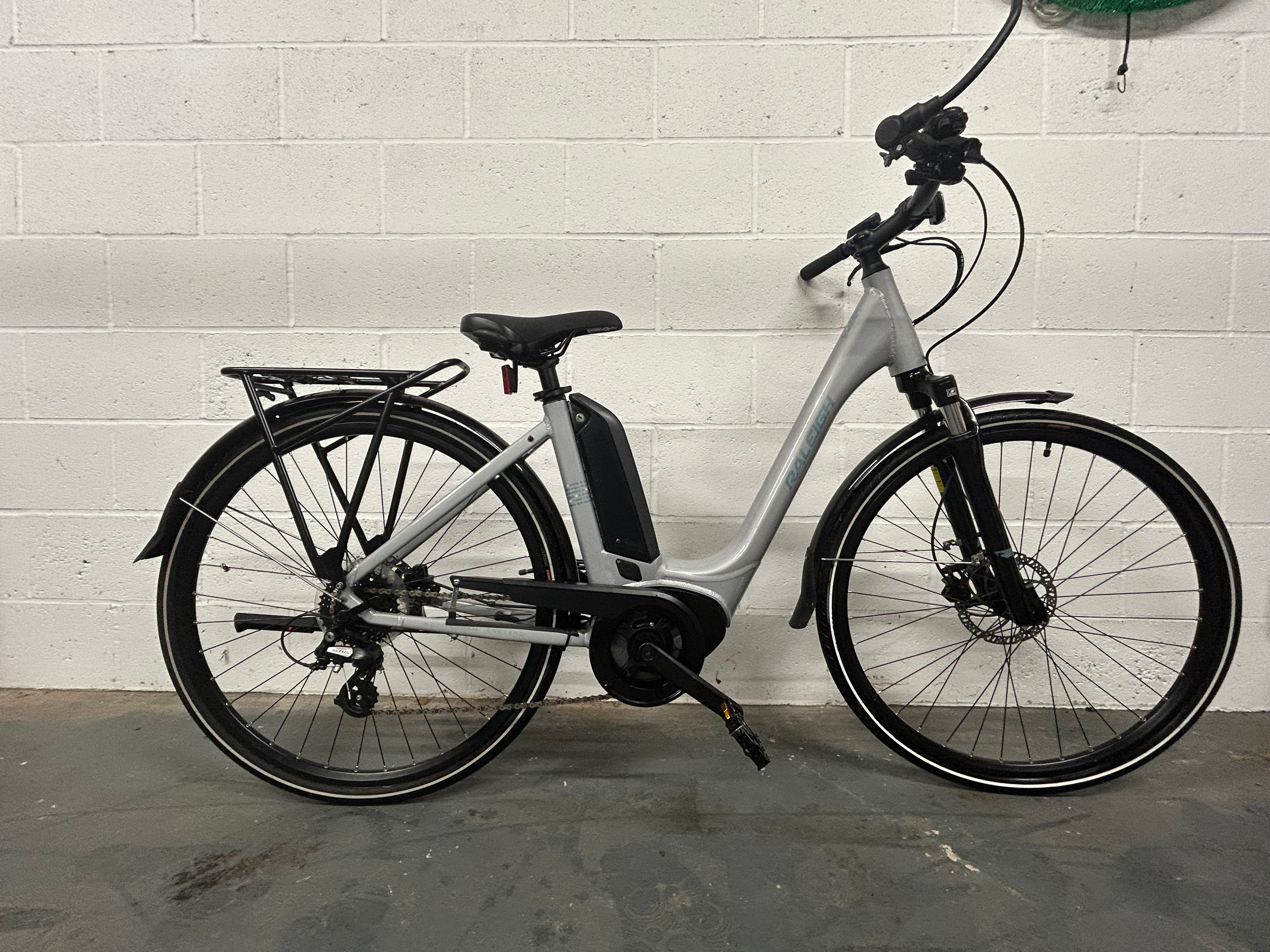 Raleigh Motus Lowstep (2020)