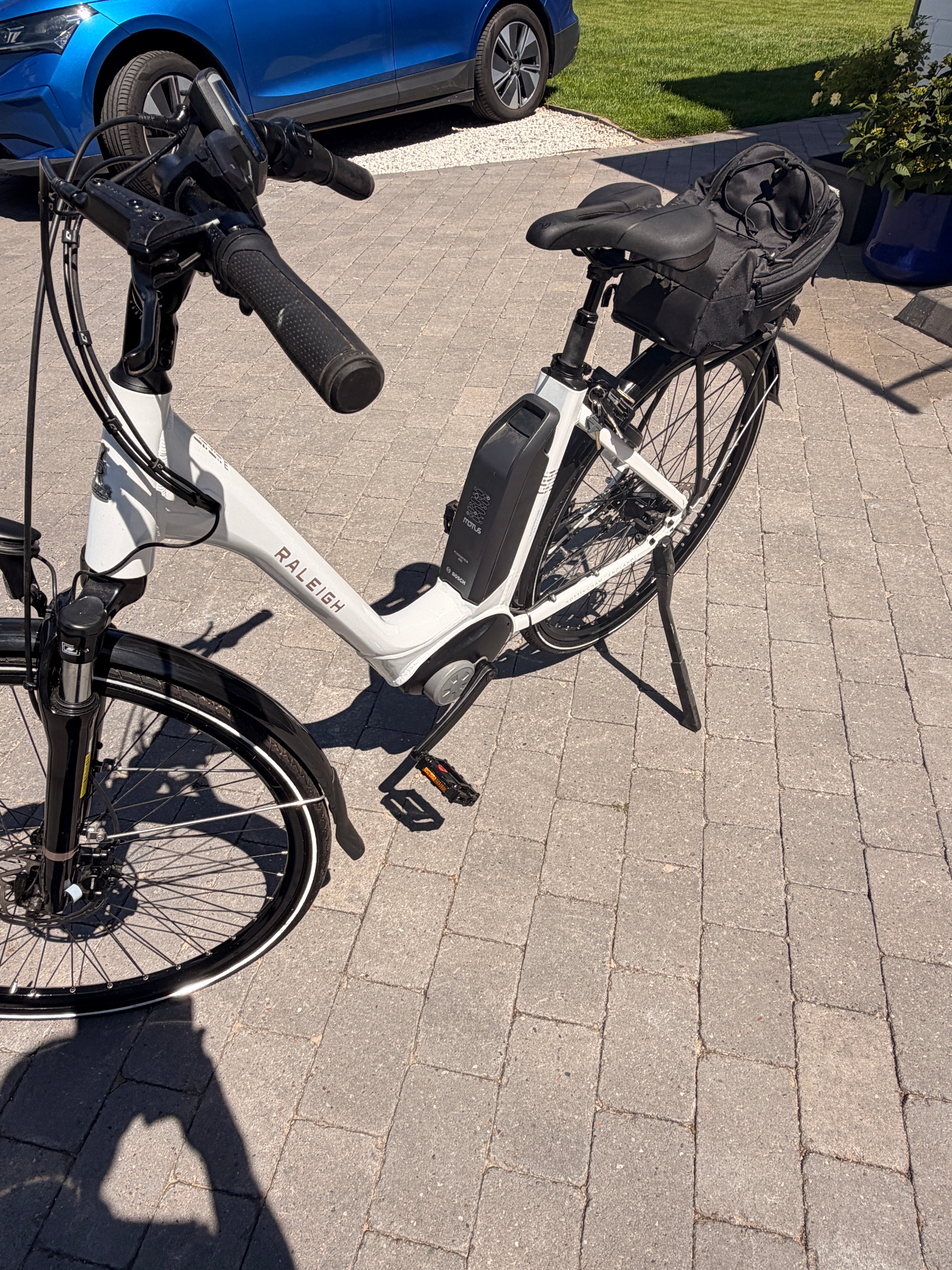 Raleigh Motus Tour Hub (2020)