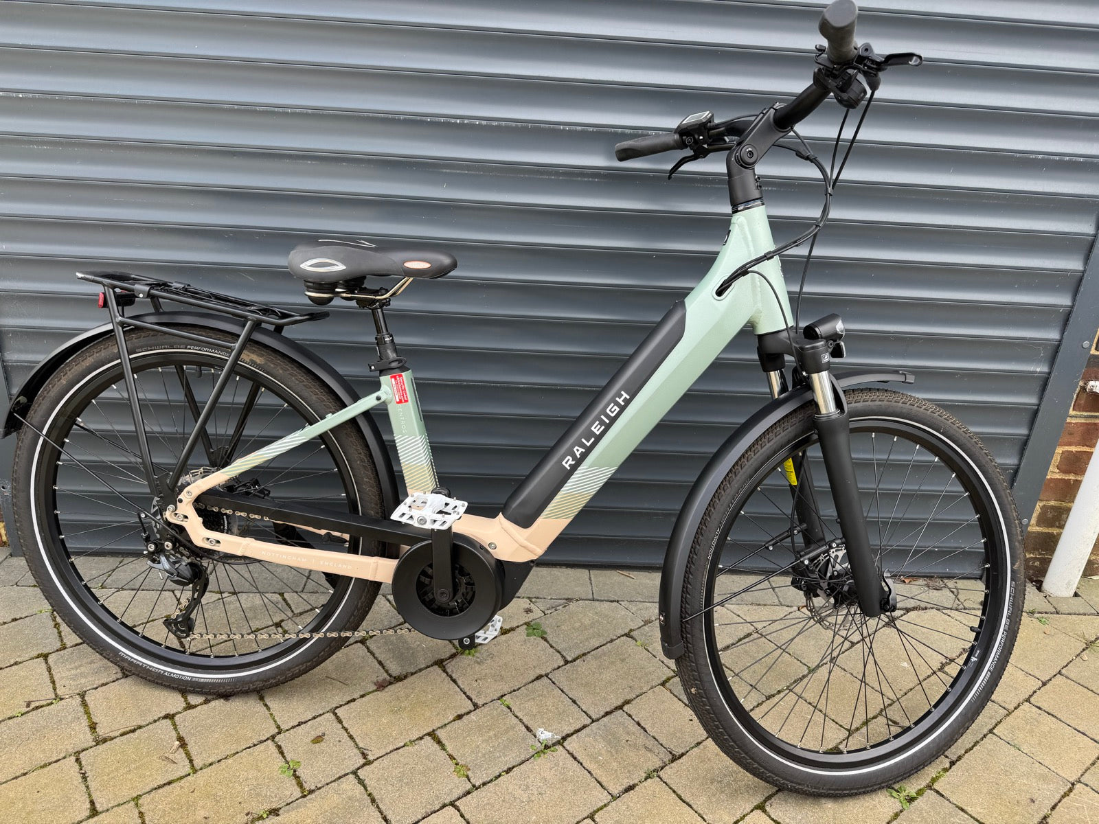Raleigh Centros Low Step (2023)