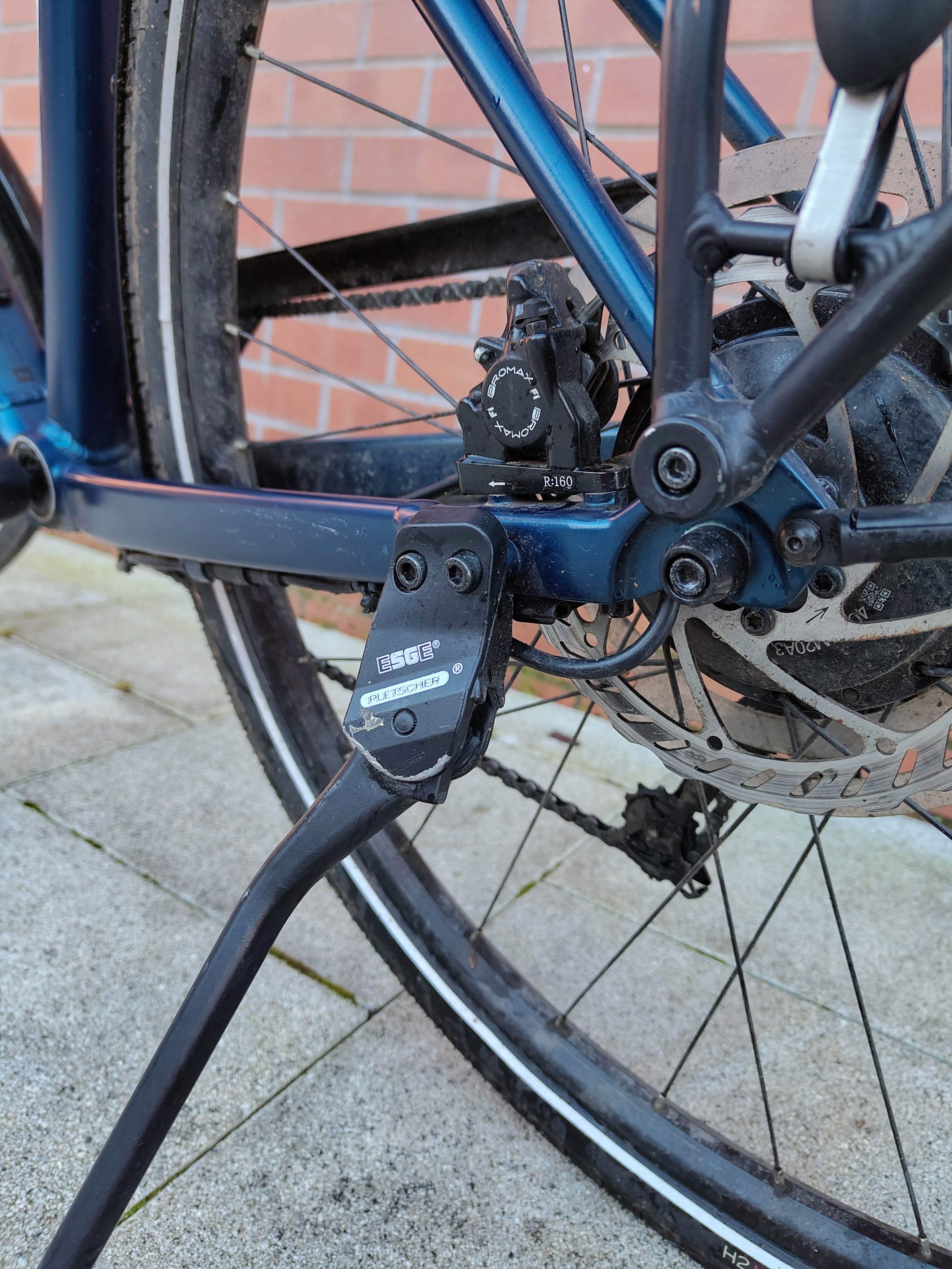 Trek FX+2 (2022)