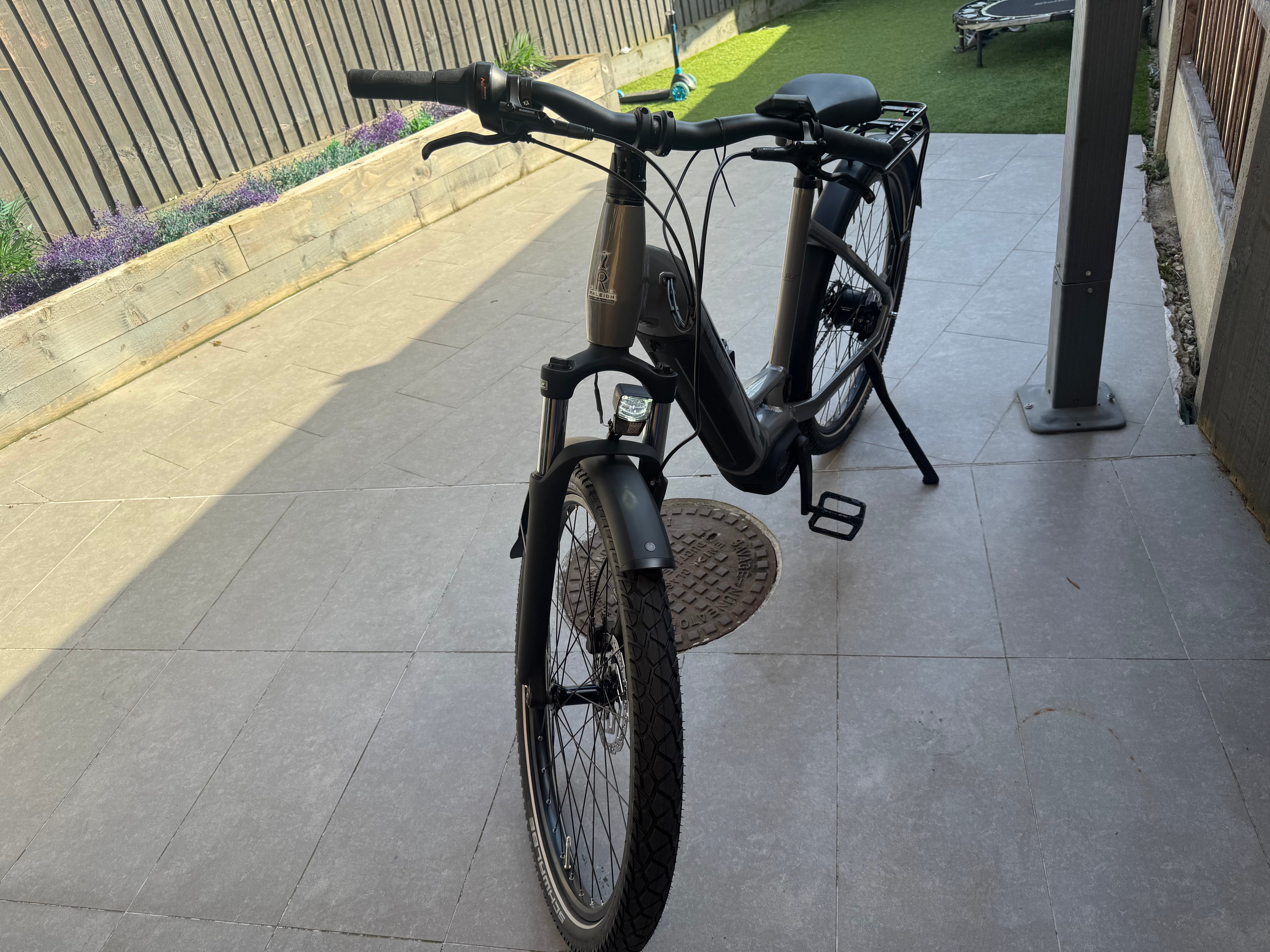 Raleigh Novus Hub (2026)