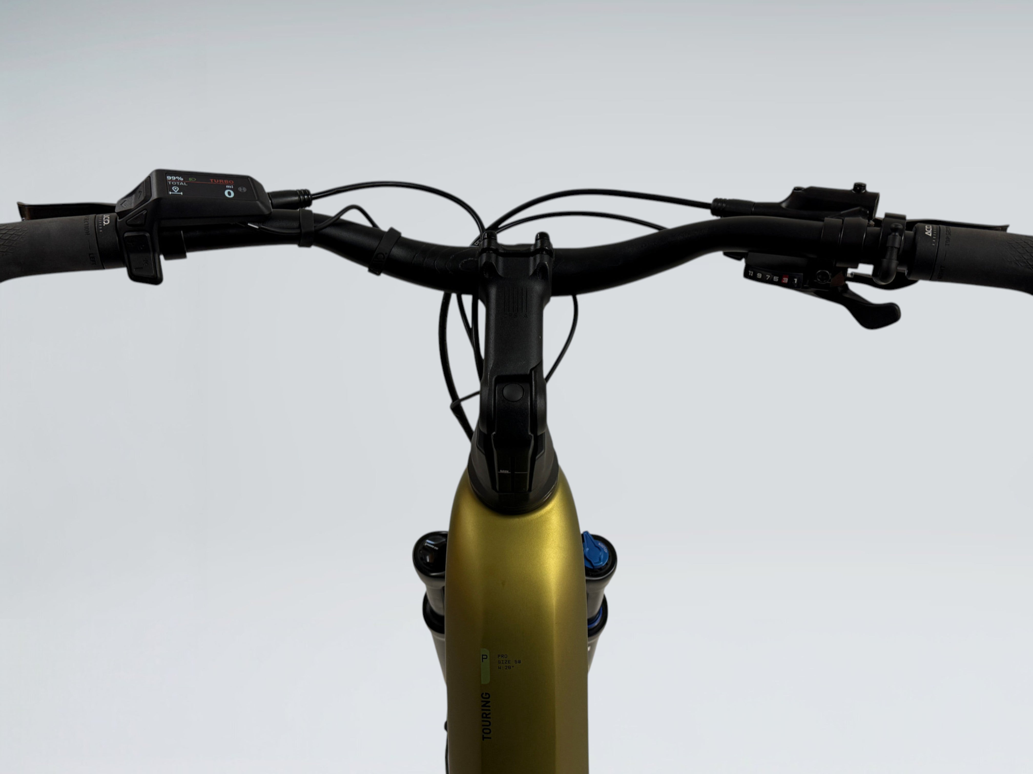 Cube Touring Hybrid Pro 800 (2026)
