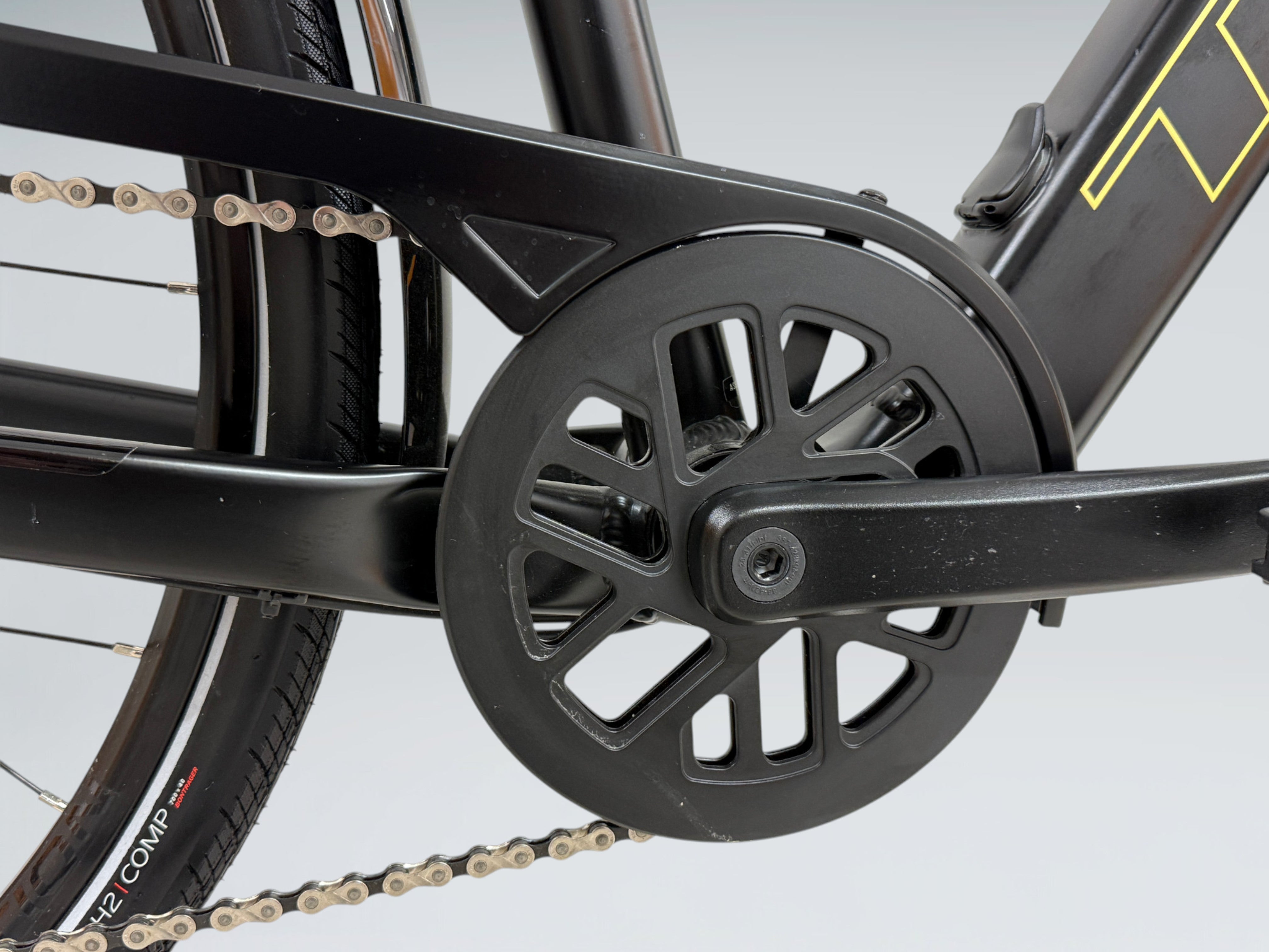 Trek FX+ 2 (2022)