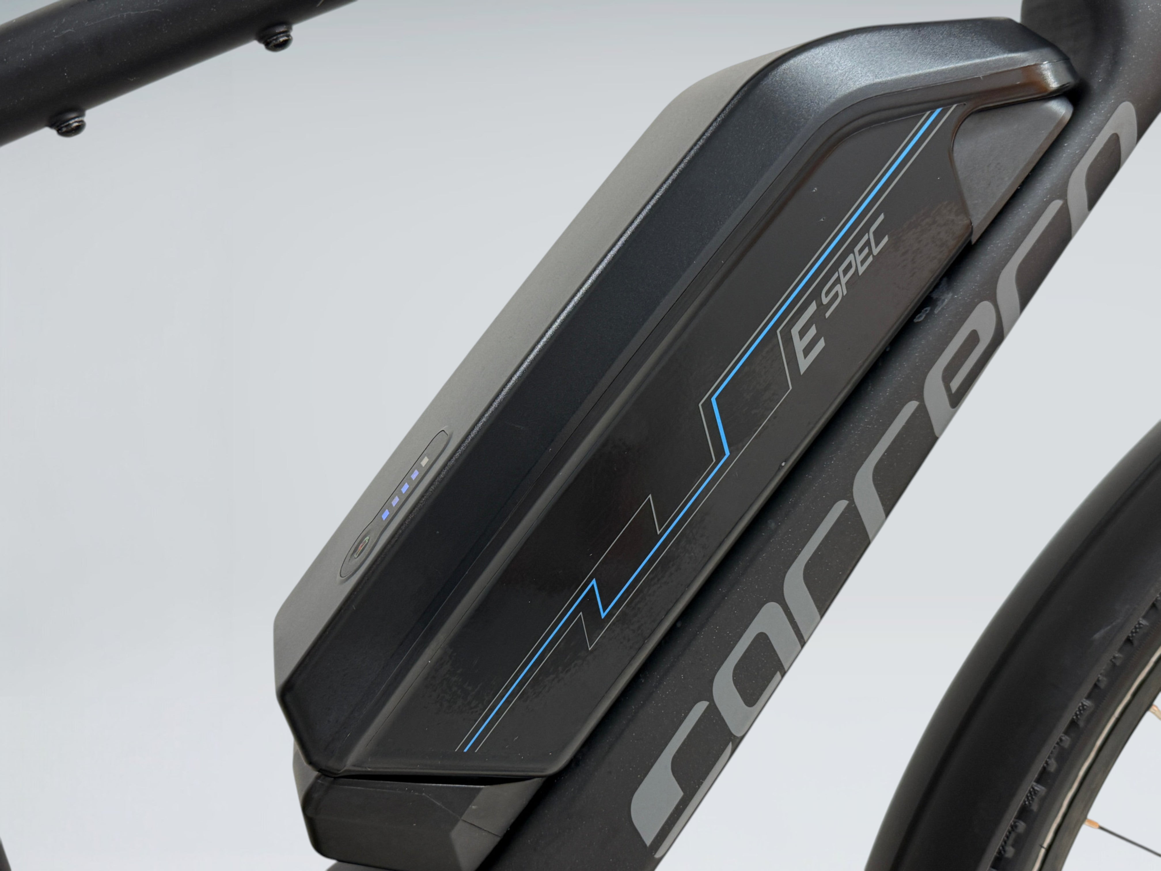 Carrera Crossfire E Mens (2022)