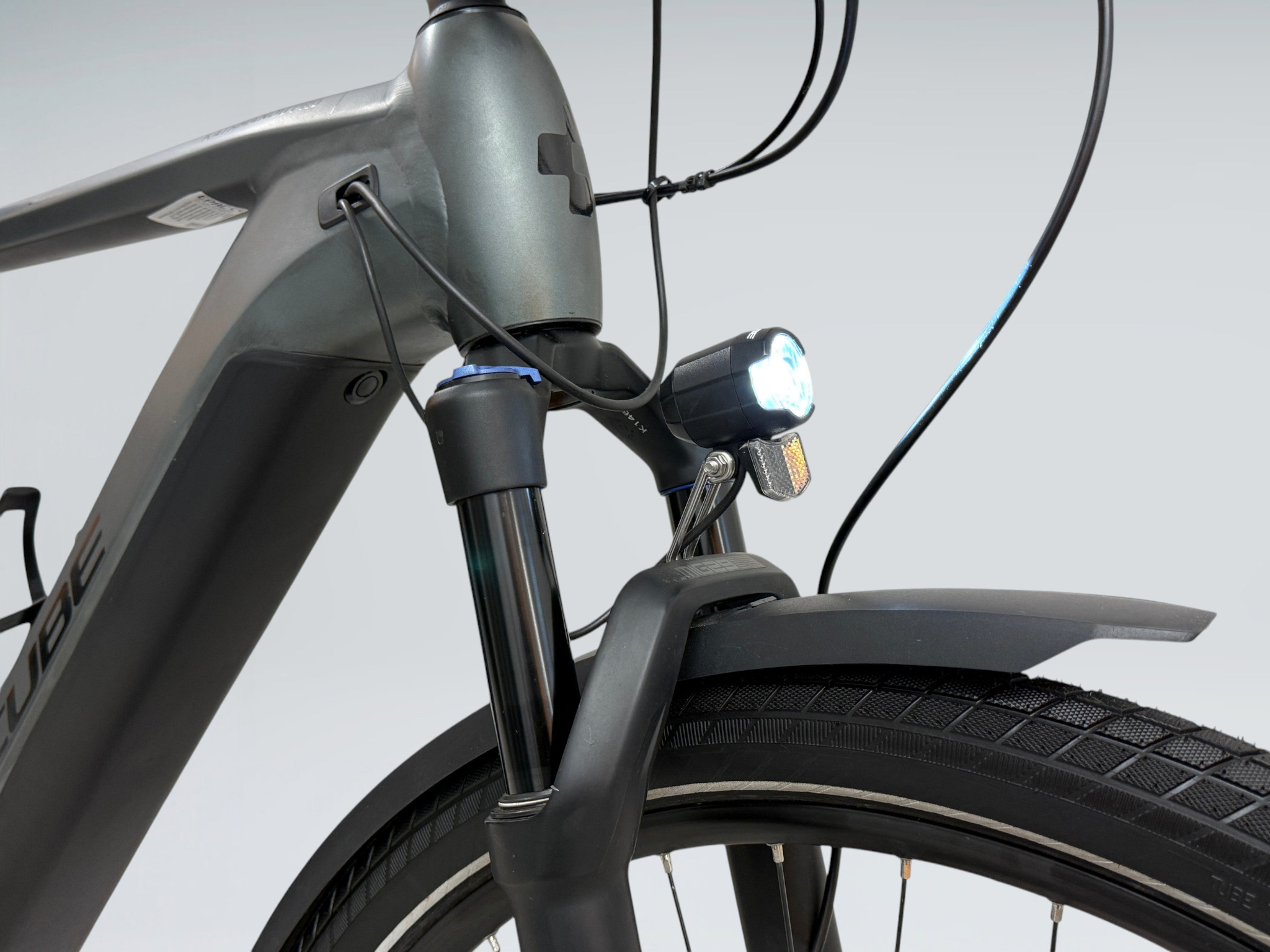 Cube Kathmandu Hybrid Pro 625 (2022)