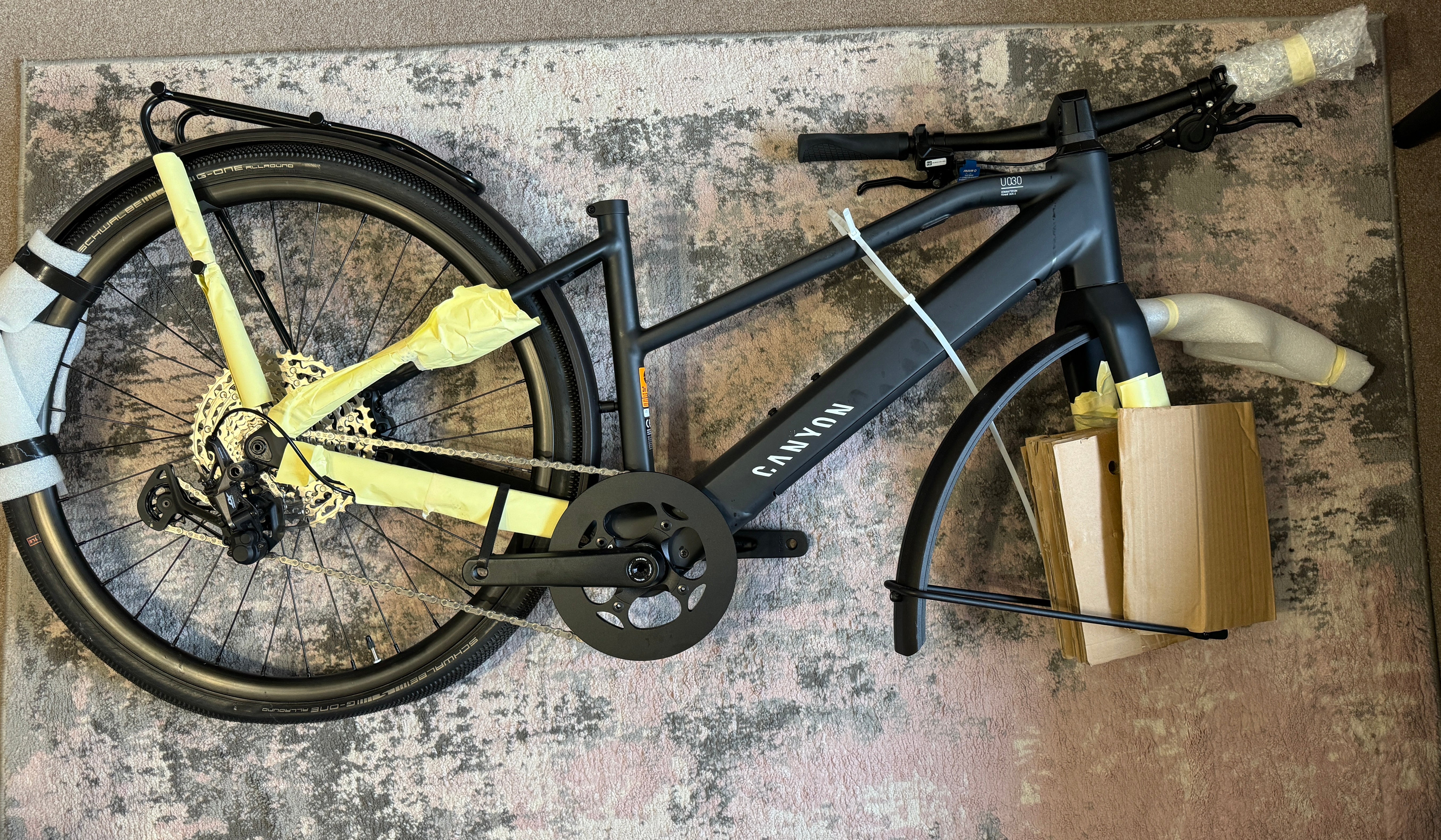 Canyon Commuter:ONfly 7 Mid-Step (2024)