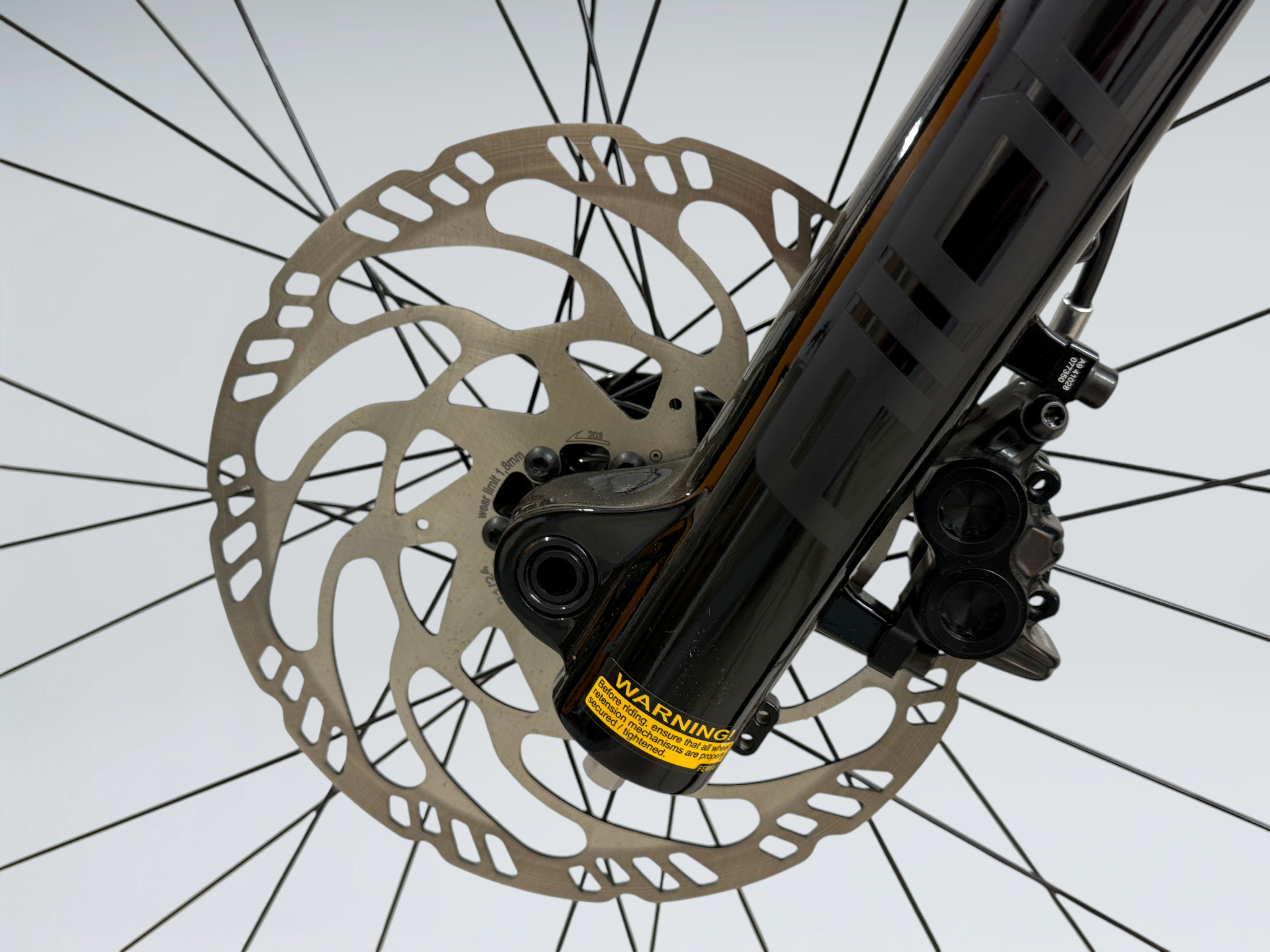 Cube Stereo Hybrid One77 HPC Race 800 (2025)