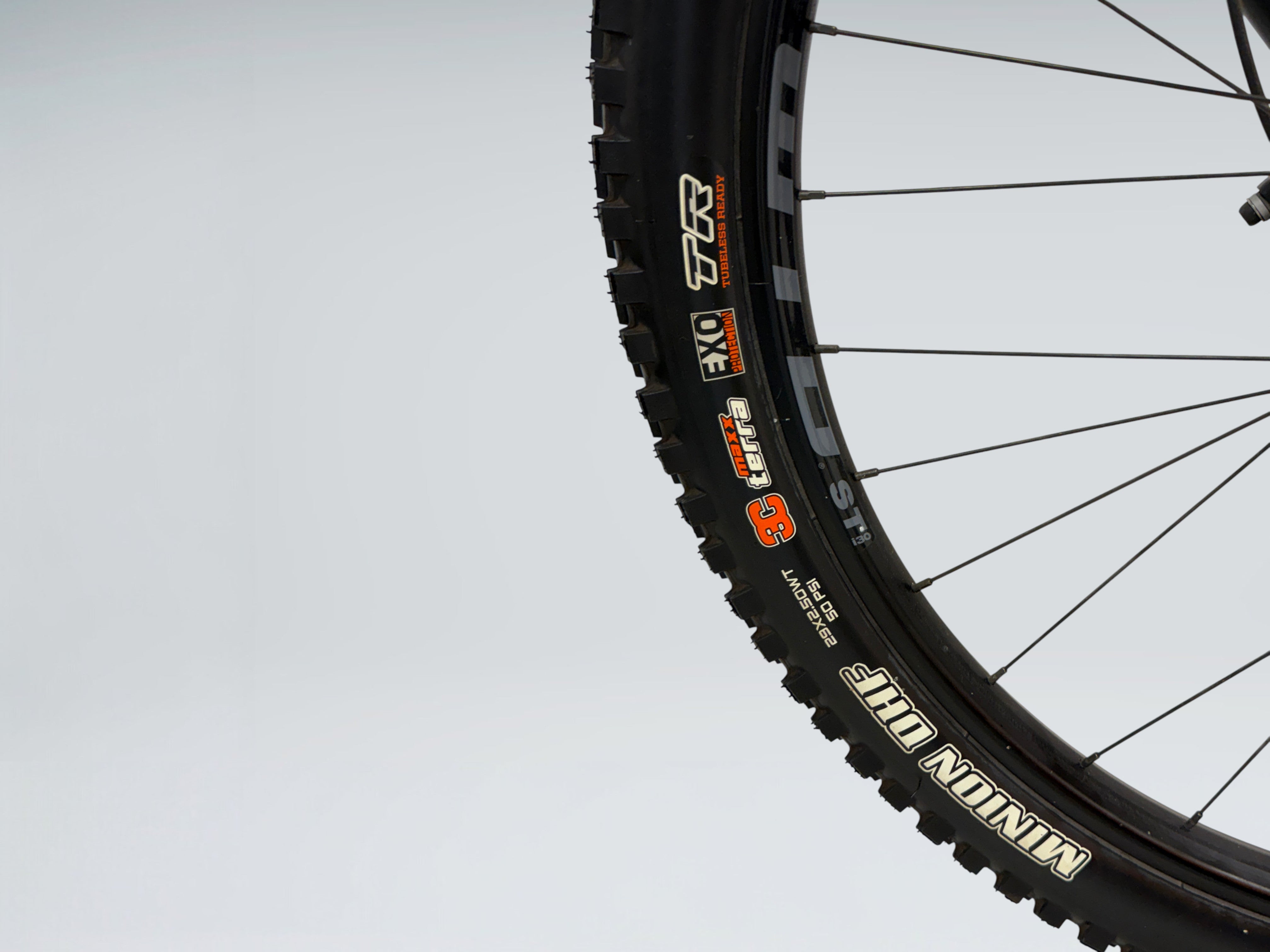 Cannondale Moterra Neo 3 (2022)