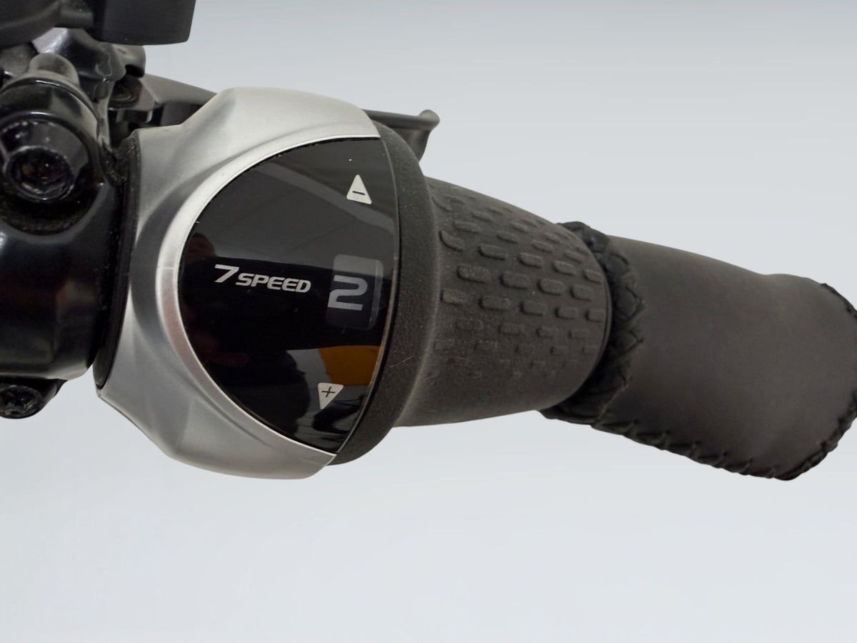 Jorvik Elite JET-E2 Dual Battery (2023)