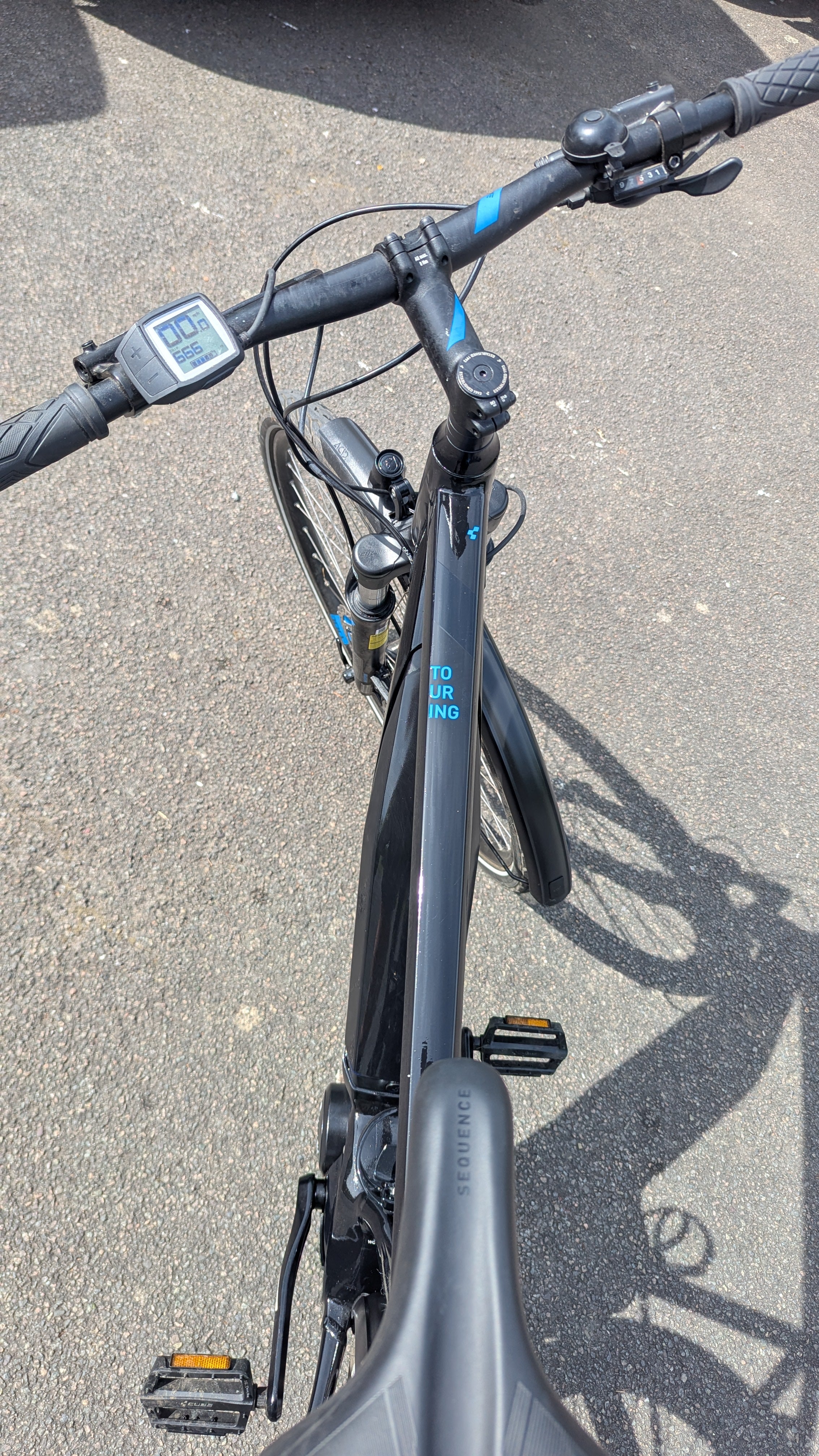 Cube Touring Hybrid One 500  (2020)